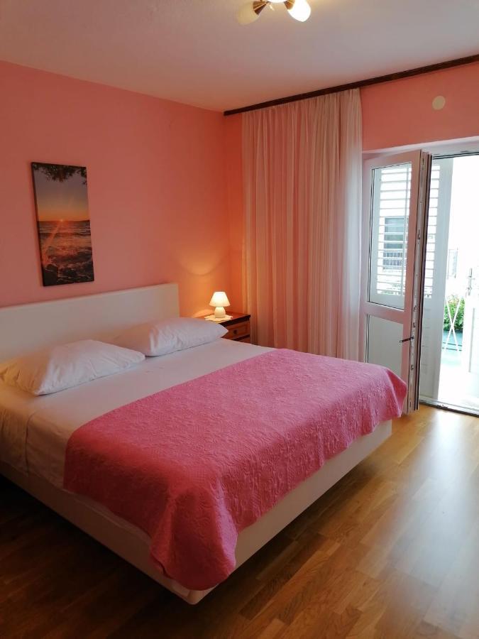 Guest House Lucija Makarska Exterior photo